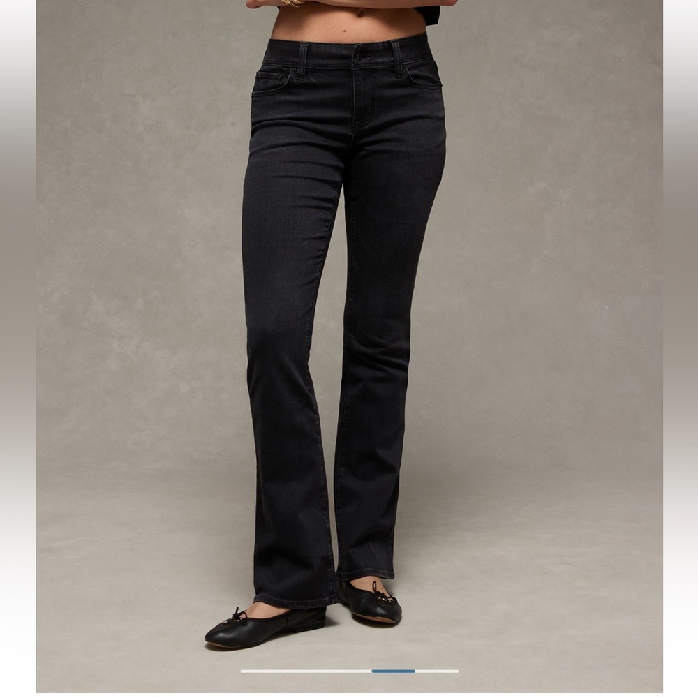 American Eagle Next Level Low-rise Kick Bootcut size 8 black